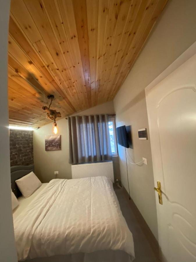 Villa Elear Korça Exteriör bild