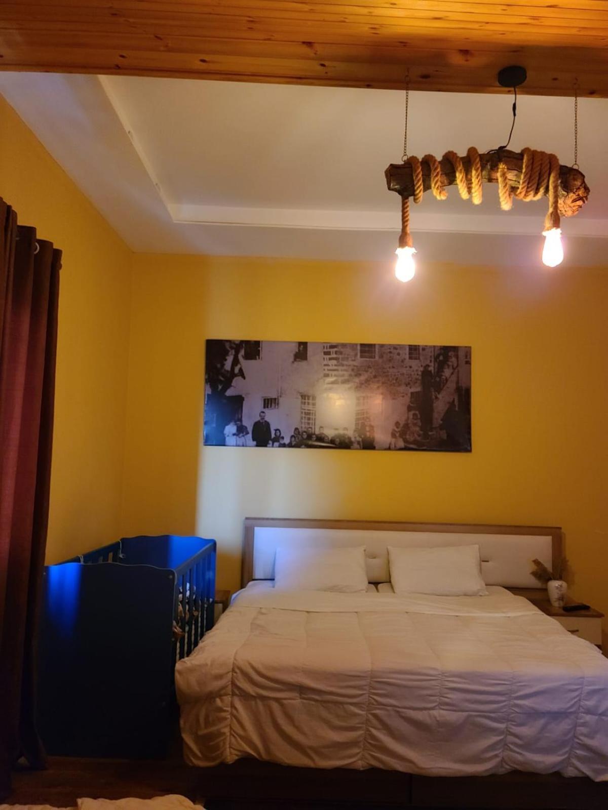 Villa Elear Korça Exteriör bild