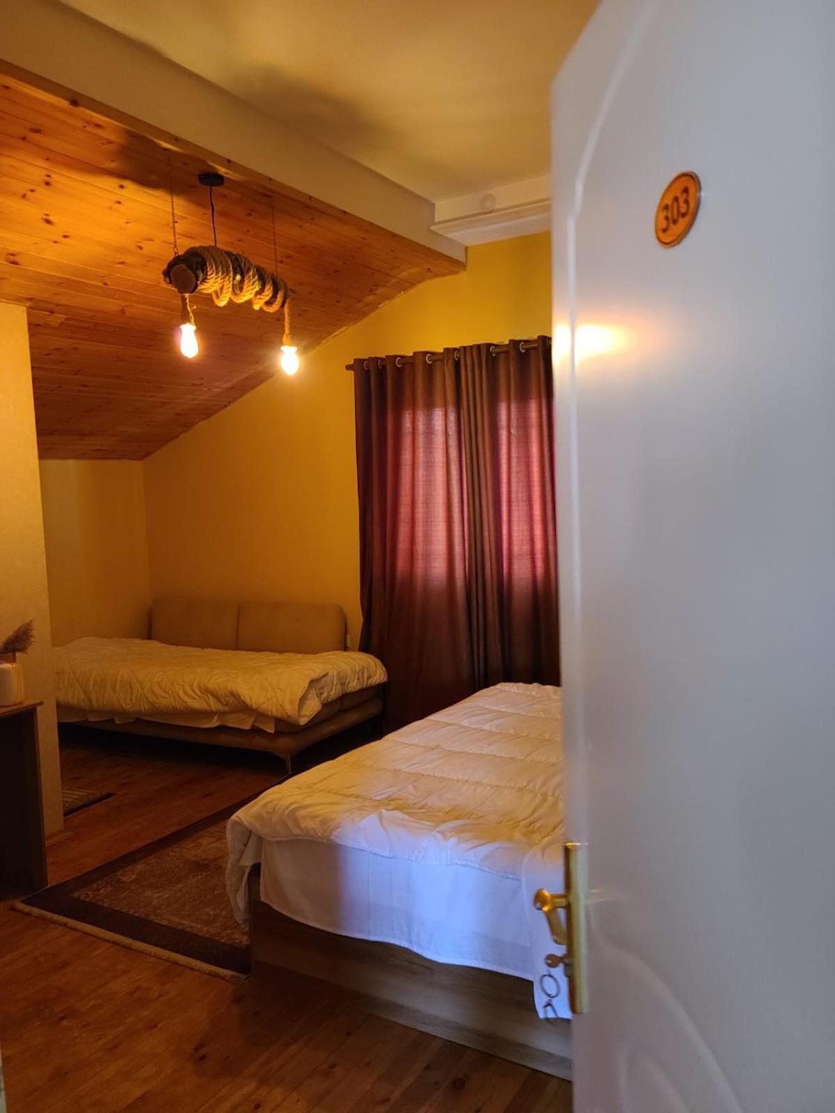 Villa Elear Korça Exteriör bild